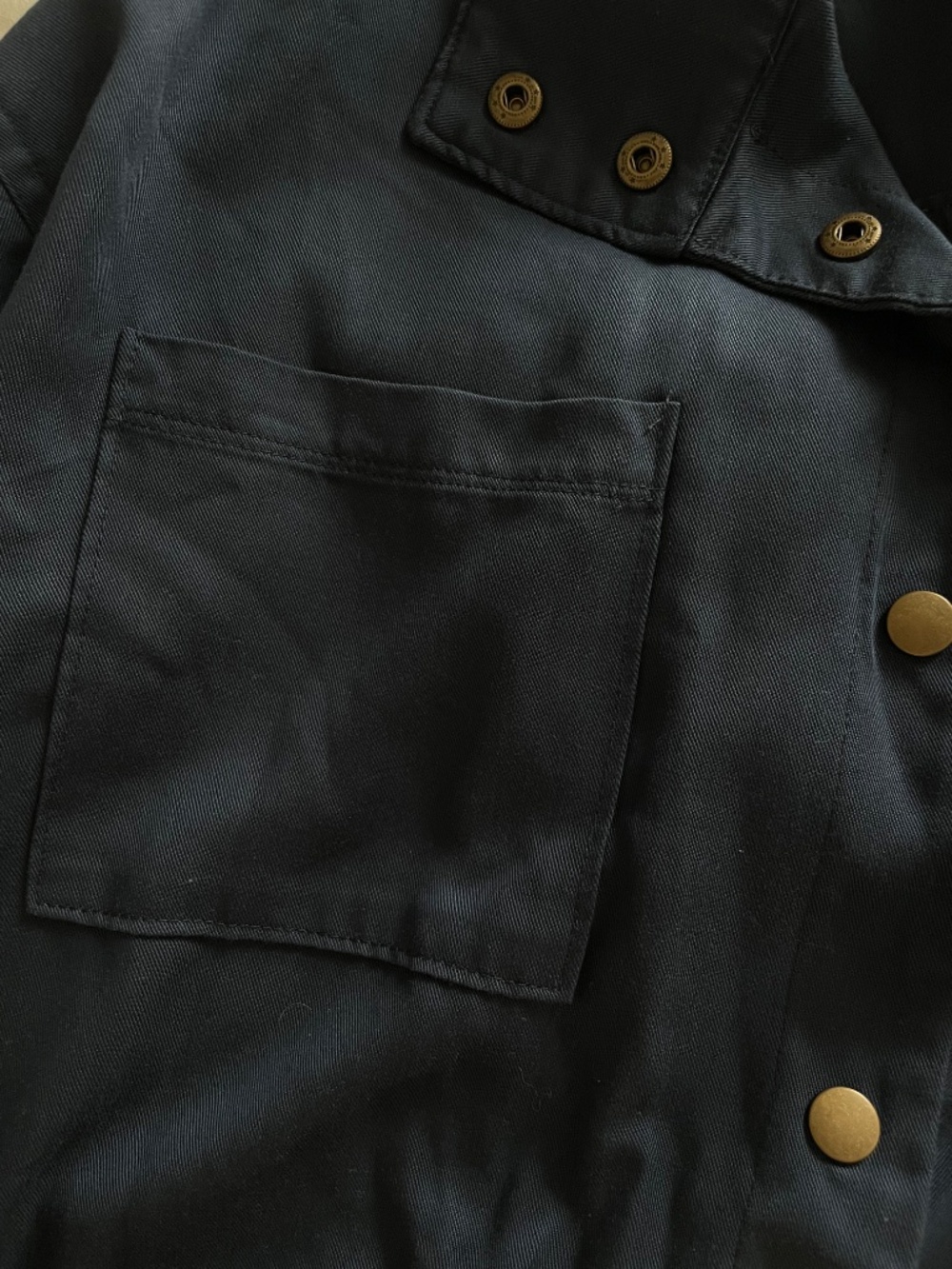Marine Layer cropped Oslo utility jacket with waist ties - Picture 4 of 7